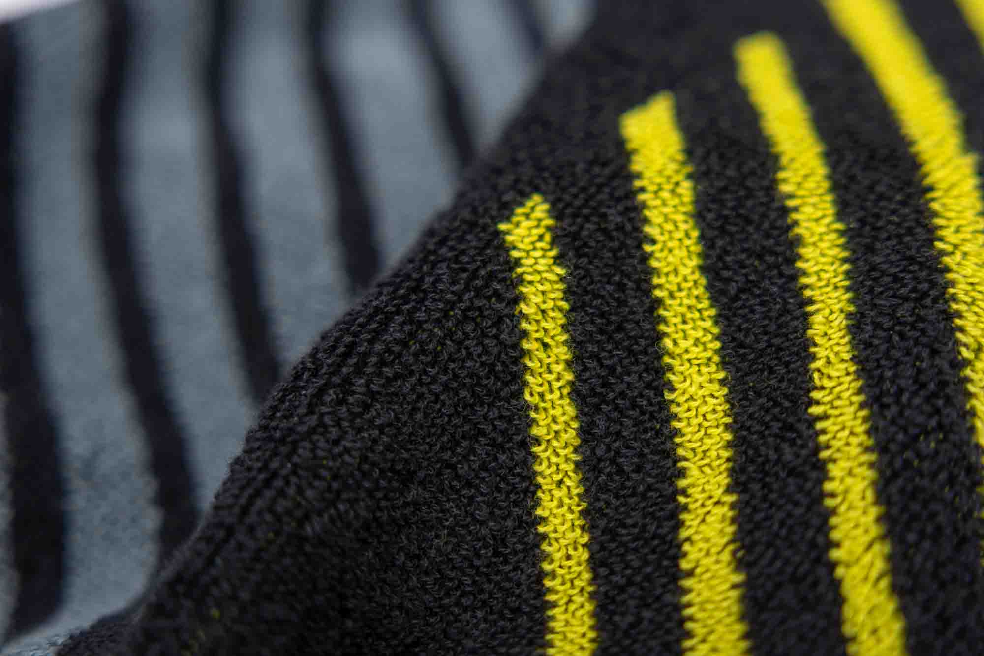 Andro Ręcznik Get The Edge M czarno-szaro-żółty